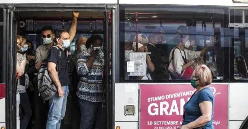 Utilizzo delle mascherine al chiuso fino al 15 giugno. In quali casi?