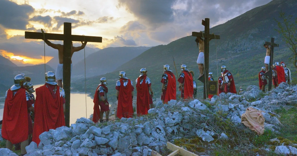Barrea (Aq) - Passione vivente sulle sponde del lago
